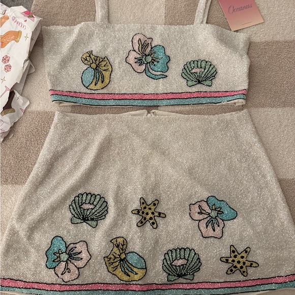 Oceanus Seashell Embroidered Two-Piece Set - Picture 9 of 11